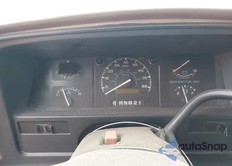 1996 Ford Econoline E150 Van z USA, uszkodzony, nr VIN 1FDEE14H0THA23342